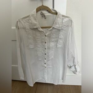 Sundance (JP and Mattie) white ruffle shirt Small